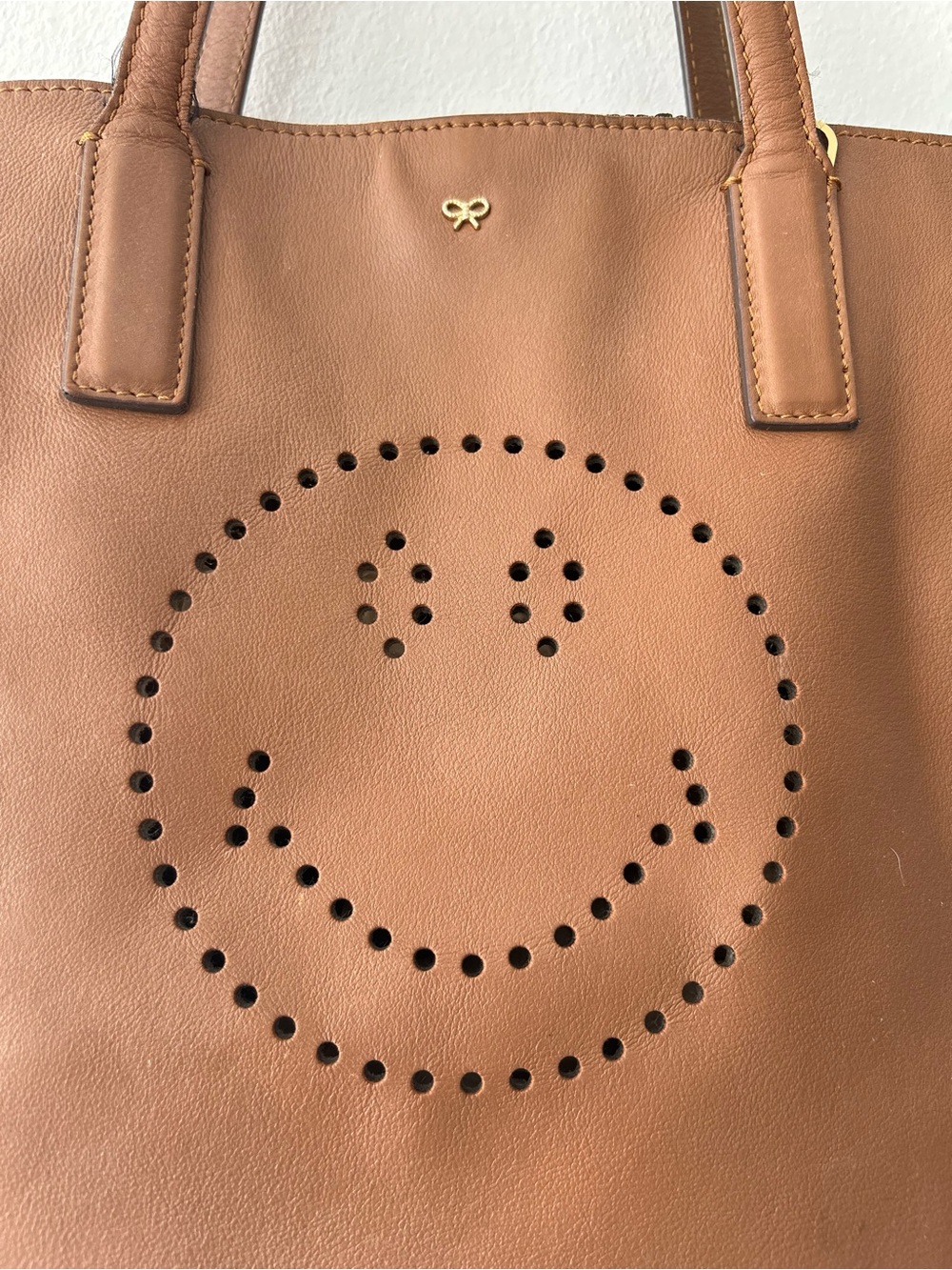 VGC Anya Hindmarch Camel Teather Ebury Smiley Tote w/ Blue Strap! - Picture 5 of 15